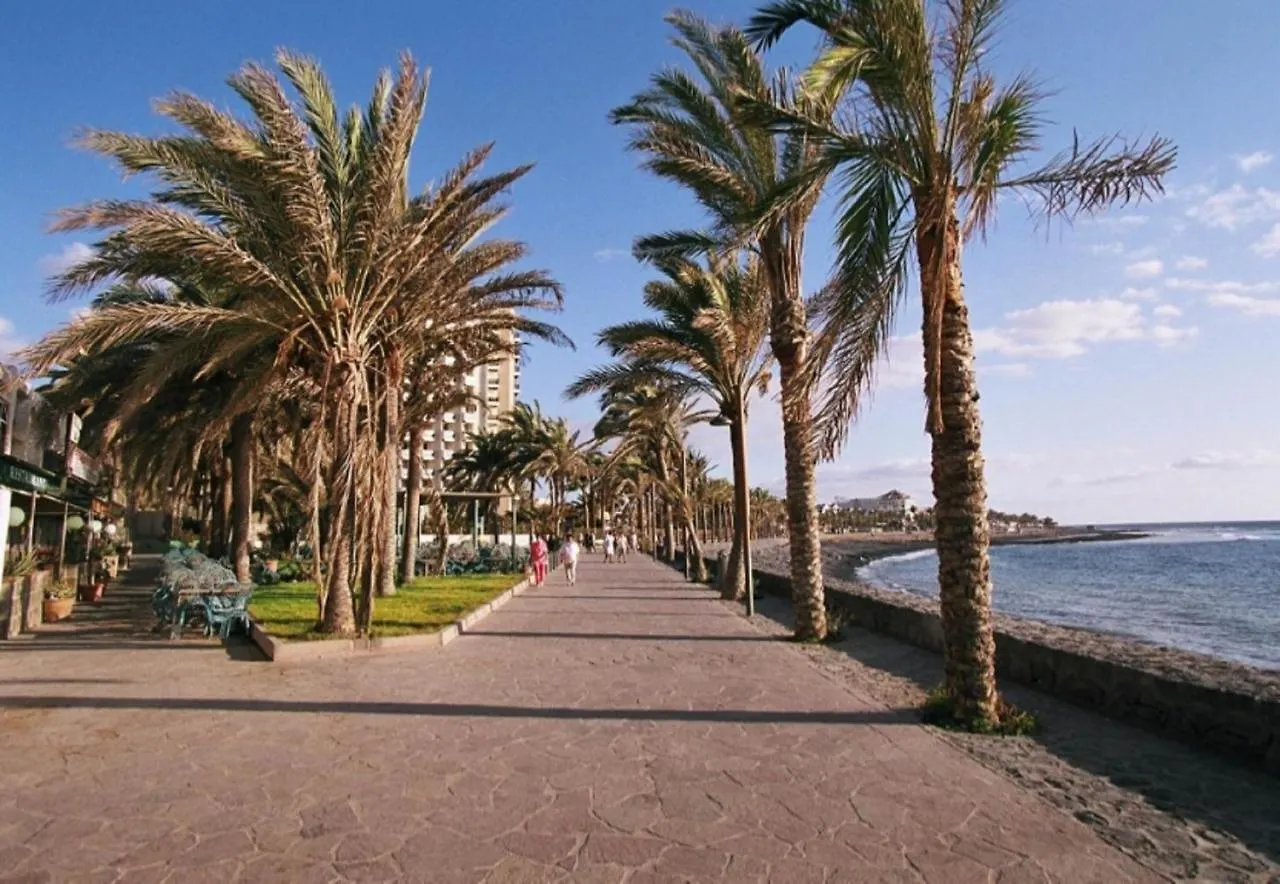 Summer light in Playa de las Americas Apartamento Playa de las Américas